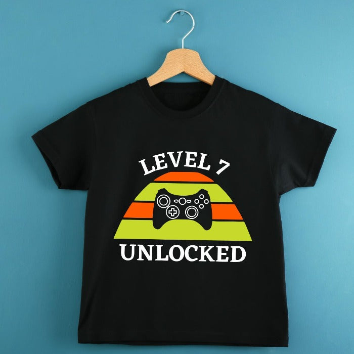 Level 8 Unlocked Gamer Happy Birthday T-Shirt