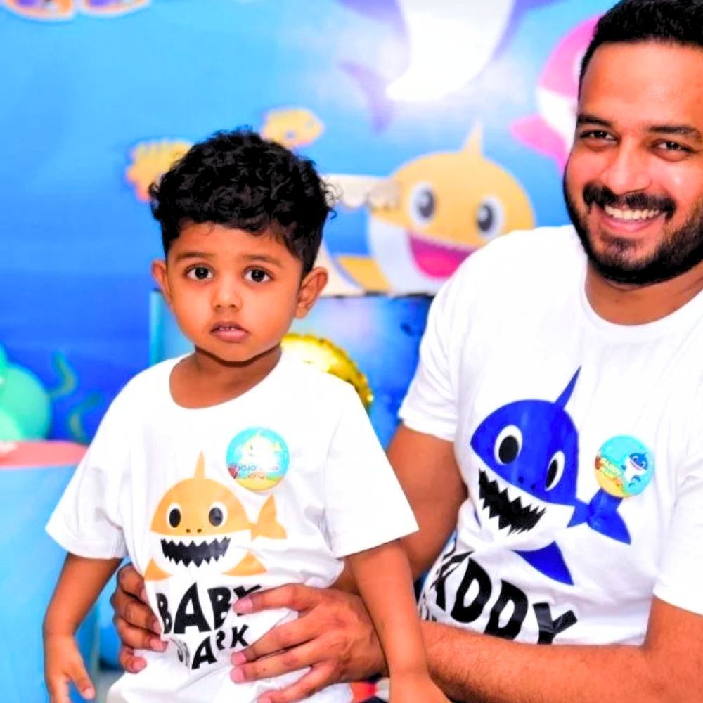 Shark Theme Birthday T-Shirts - Daddy Shark Mommy Shark & Baby Shark - T Bhai