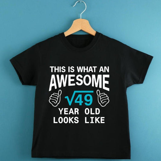 This is What an Awesome 7 Year Old Looks Like Birthday T-Shirt for Kids - T Bhai